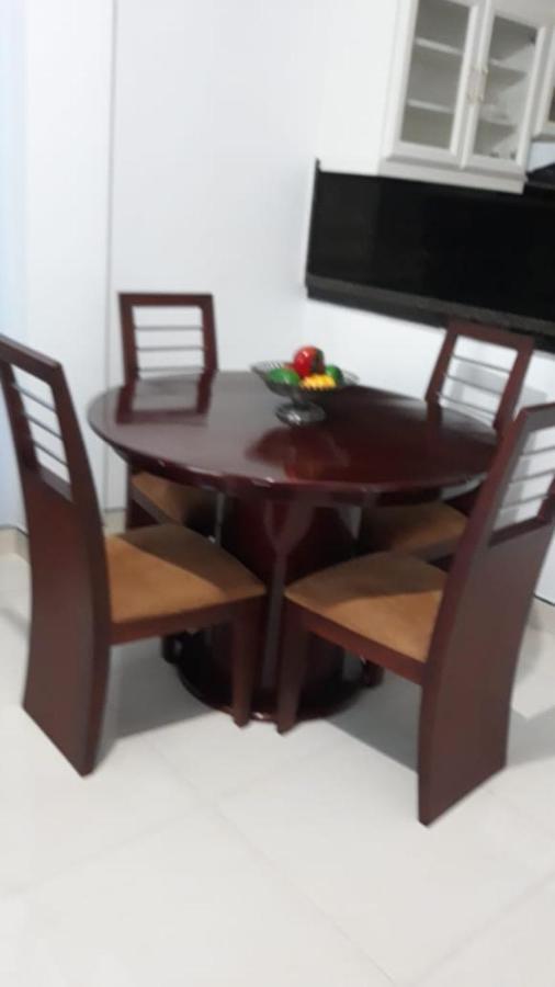 Departamentos Marcecilia De 2 Y 3 Habitaciones En El Centro De Manta Ngoại thất bức ảnh