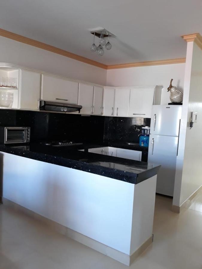 Departamentos Marcecilia De 2 Y 3 Habitaciones En El Centro De Manta Ngoại thất bức ảnh