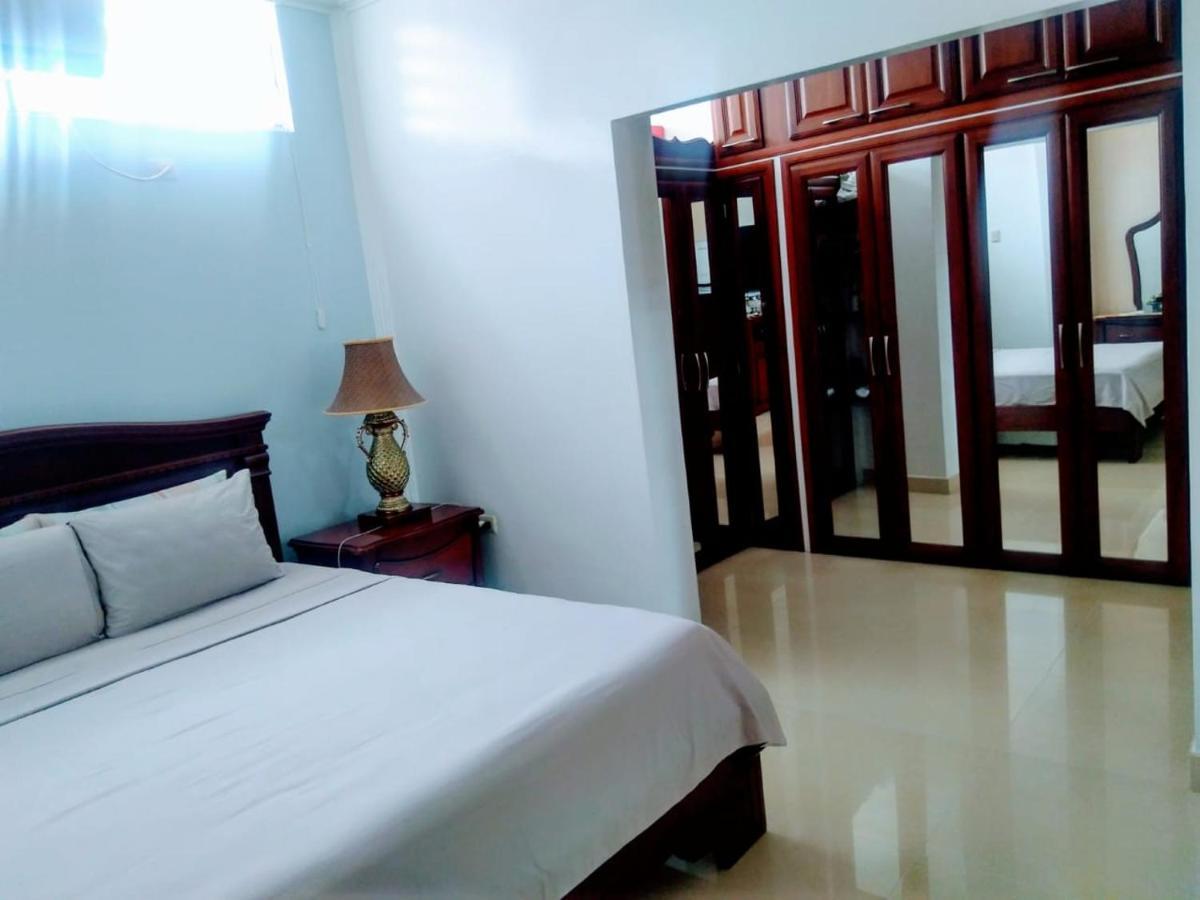 Departamentos Marcecilia De 2 Y 3 Habitaciones En El Centro De Manta Ngoại thất bức ảnh