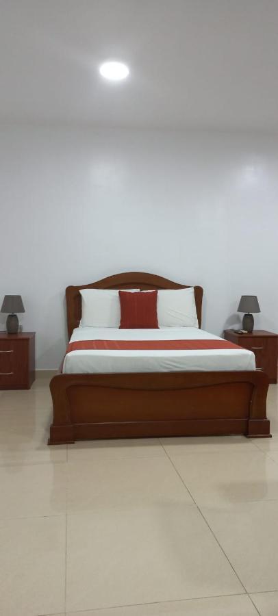 Departamentos Marcecilia De 2 Y 3 Habitaciones En El Centro De Manta Ngoại thất bức ảnh
