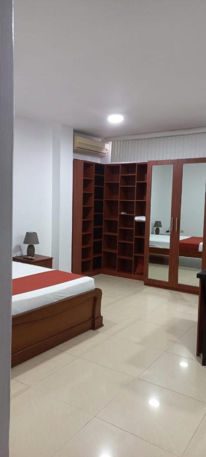 Departamentos Marcecilia De 2 Y 3 Habitaciones En El Centro De Manta Ngoại thất bức ảnh