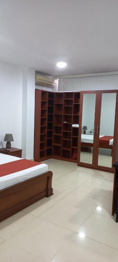 Departamentos Marcecilia De 2 Y 3 Habitaciones En El Centro De Manta Ngoại thất bức ảnh
